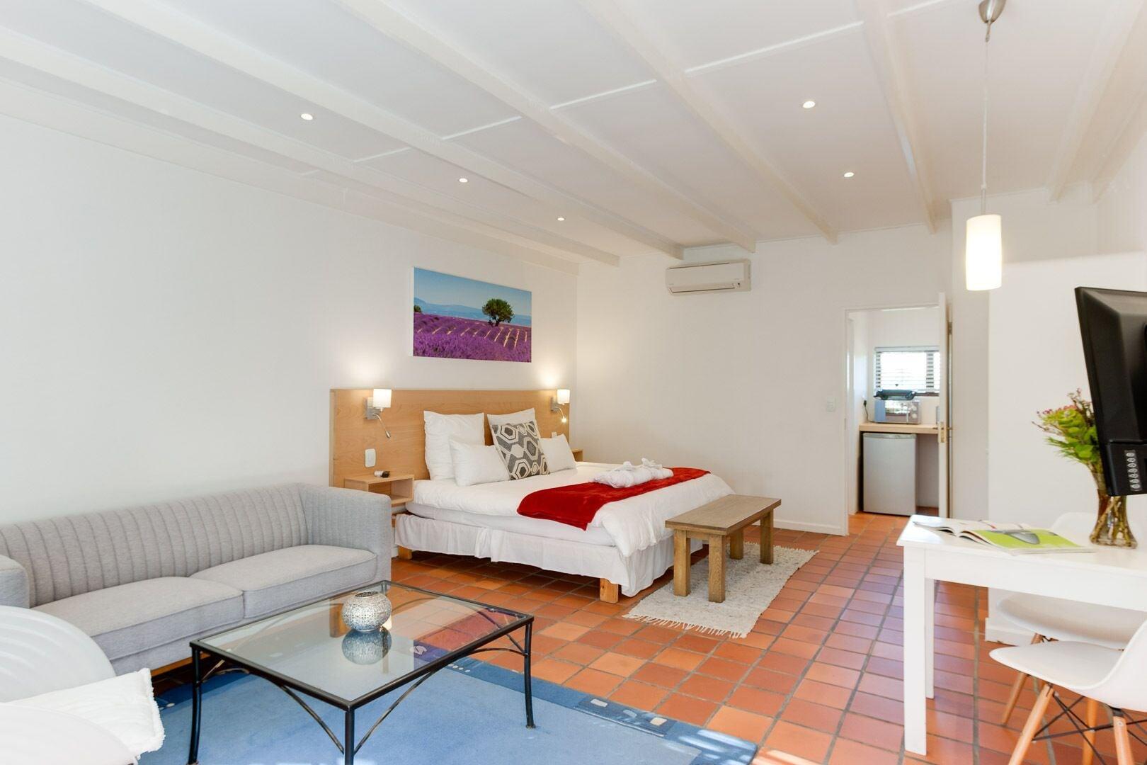 Albourne Guesthouse Сомерсет-Уэст Экстерьер фото