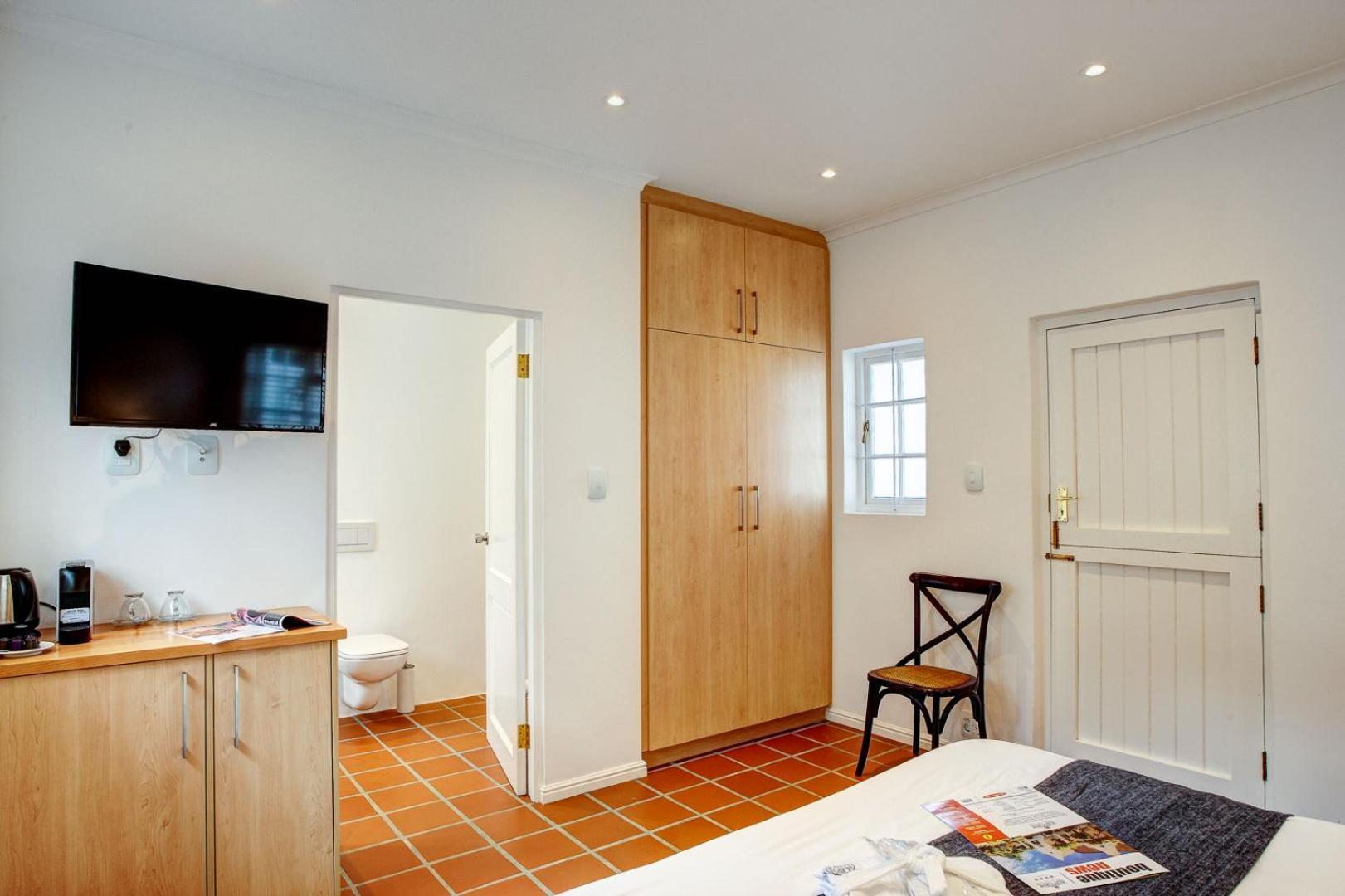 Albourne Guesthouse Сомерсет-Уэст Экстерьер фото